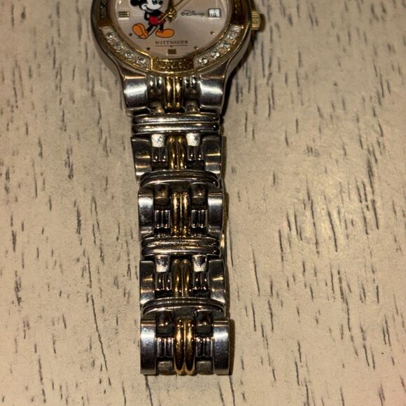 RARE Wittnauer 16 Diamond bezel Mickey Mouse two tone all stainless date watch main image 4